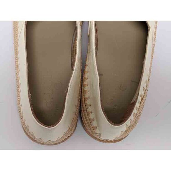 SOLD Chanel Beige Cruise CC Espadrilles - Picture 3 of 7
